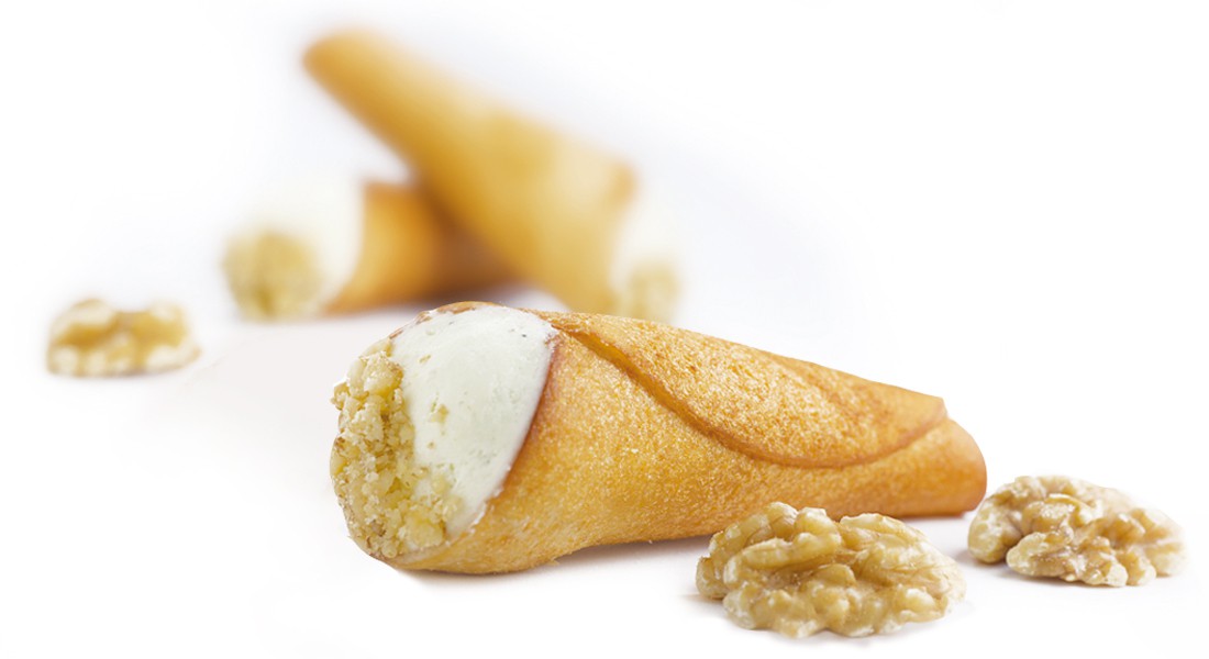 Cannoncini con mousse gorgonzola e Noci Ventura