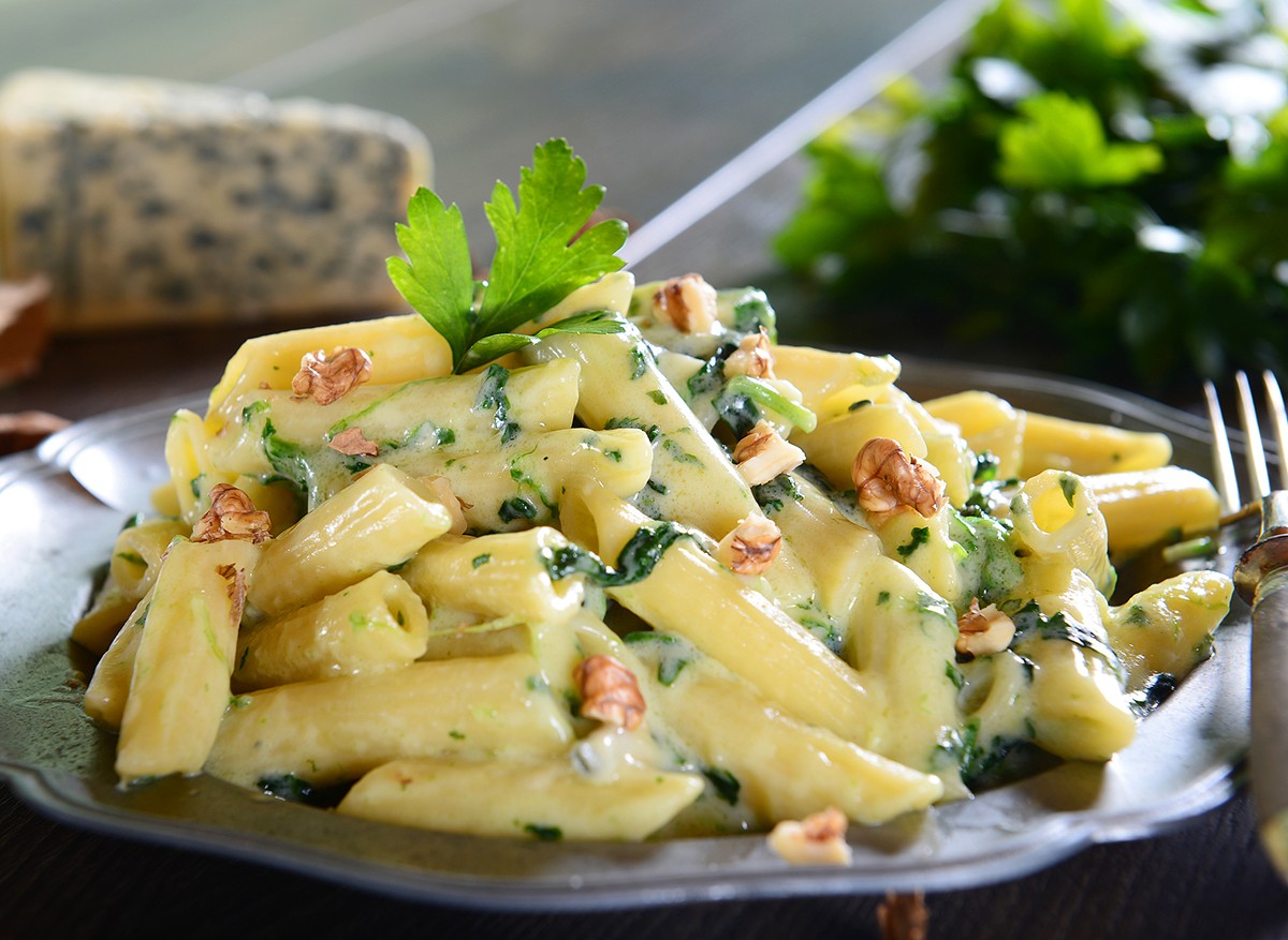 Pasta gorgonzola e Noci Ventura