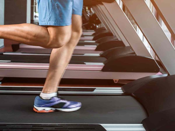 Allenamento indoor: tutti i vantaggi del tapis roulant Allenamento indoor: tutti i vantaggi del tapis roulant