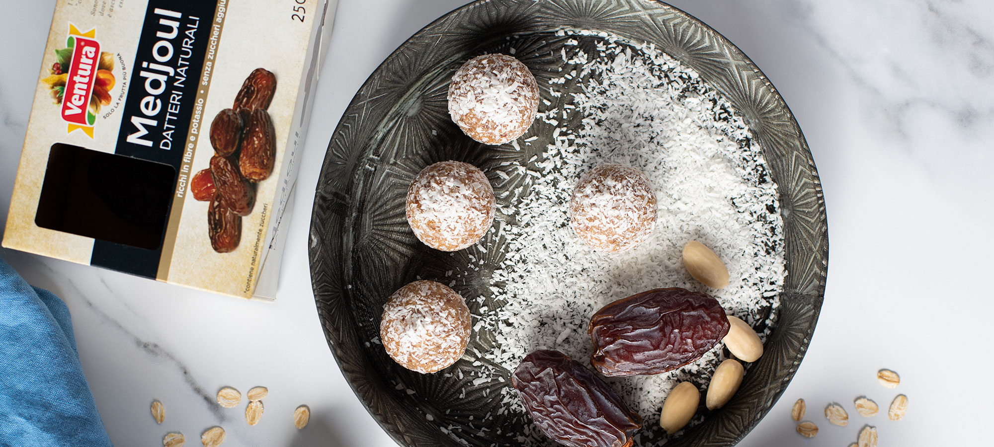 Healthy Balls raw e vegan con Mandorle, Datteri e Cocco Ventura