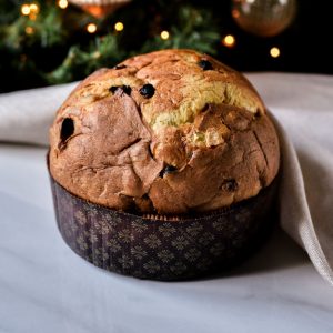 Panettone artigianale con lievito madre: Prugne Sunsweet e Cioccolato fondente